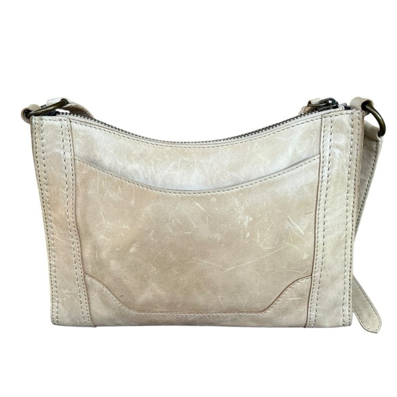 Frye Melissa Leather Zip Crossbody Purse Oat Cream Distressed Rustic 11x8 GUC - Picture 8 of 15